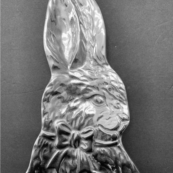 Holland Boone Polished Pewter Easter Bunny Candy Tray - Picture 4 of 6